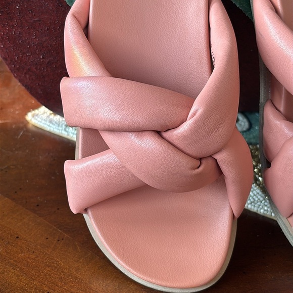 Brand New Universal Thread Cosette Padded Slide Sandals Coral Crisscross Casual - Picture 3 of 13